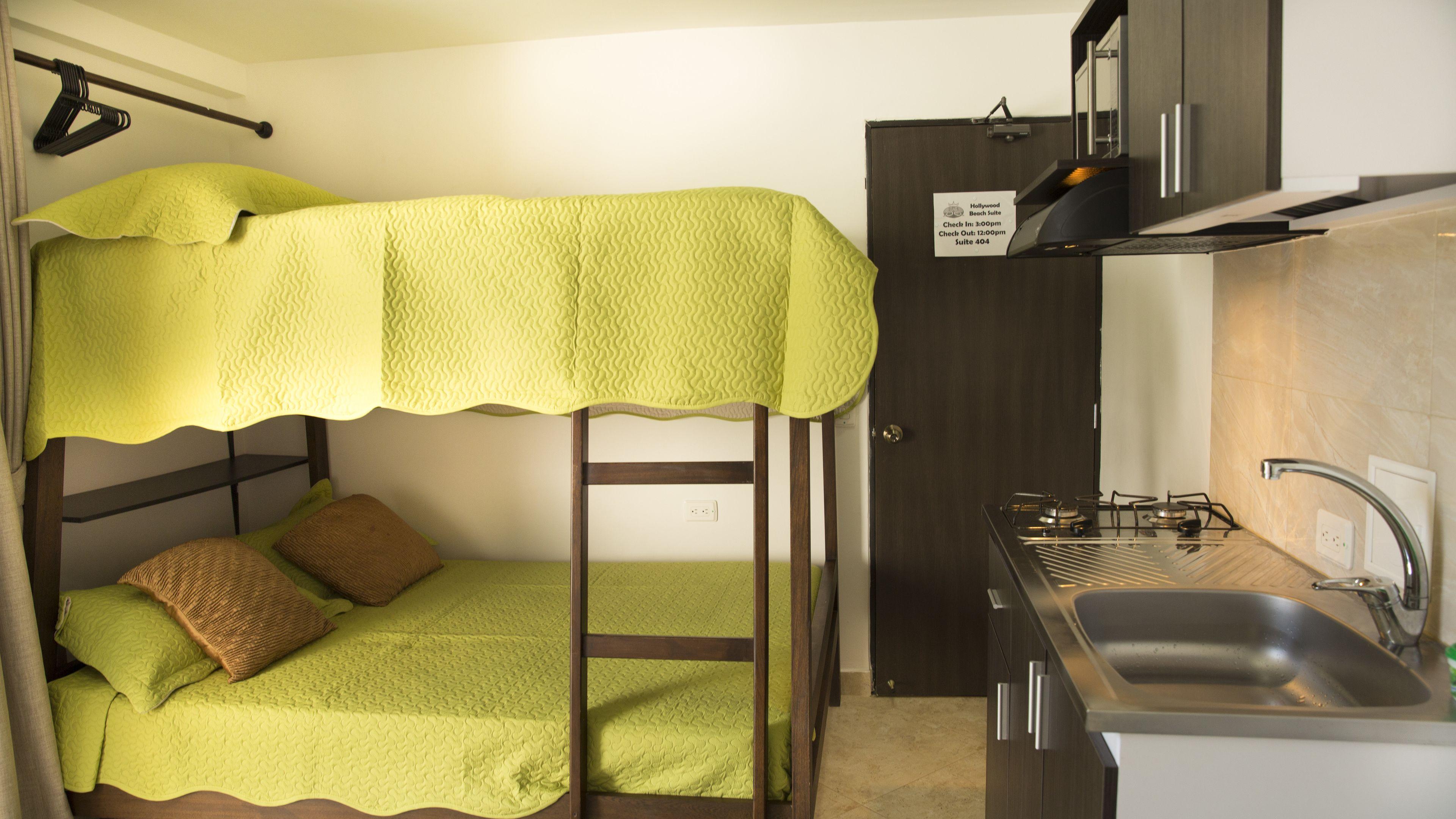 Hollywood Apartahotel Cartagena