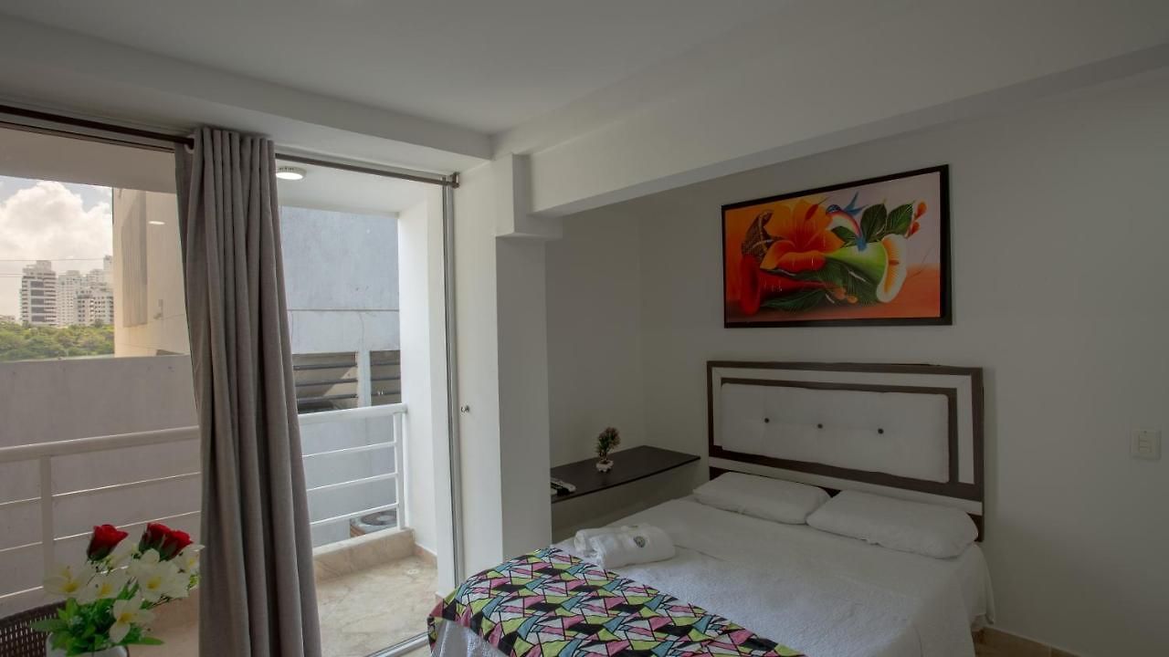 Apartahotel Hollywood