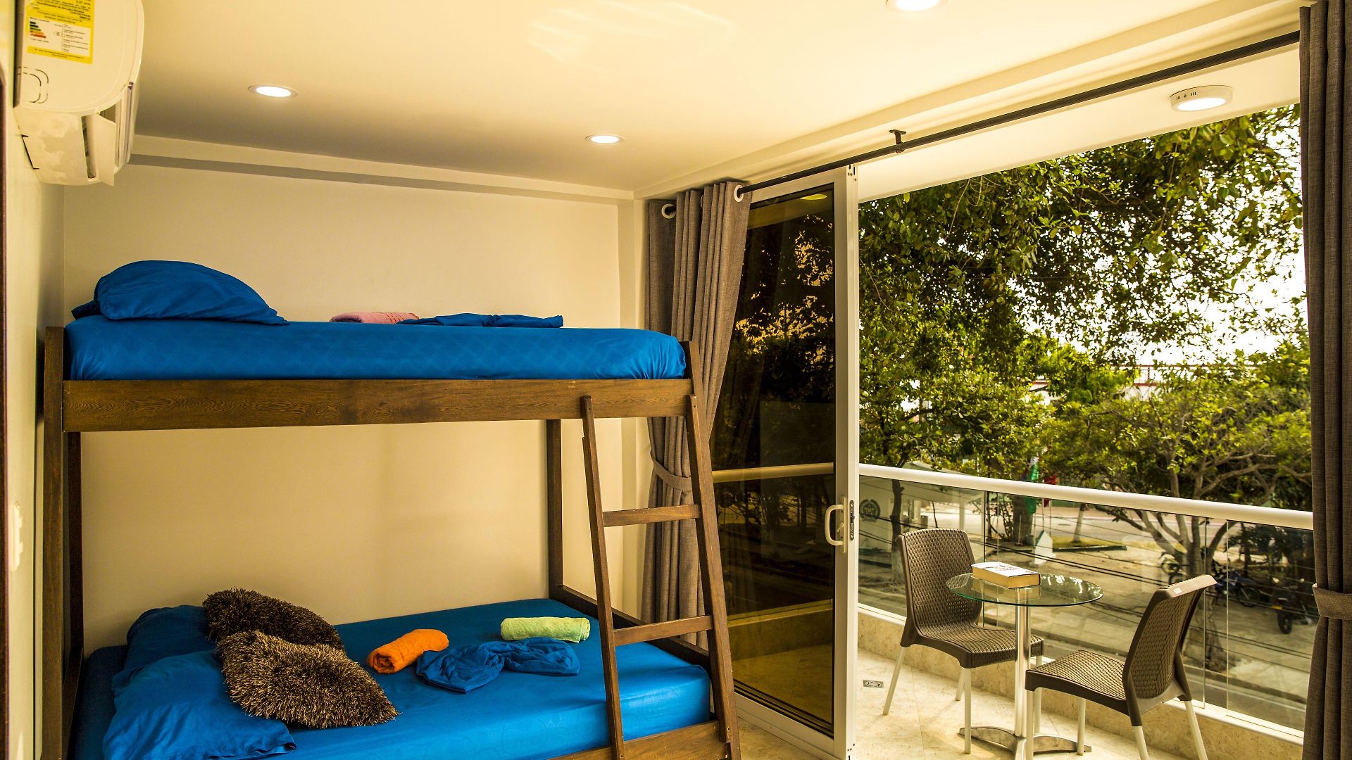 Apartahotel Hollywood