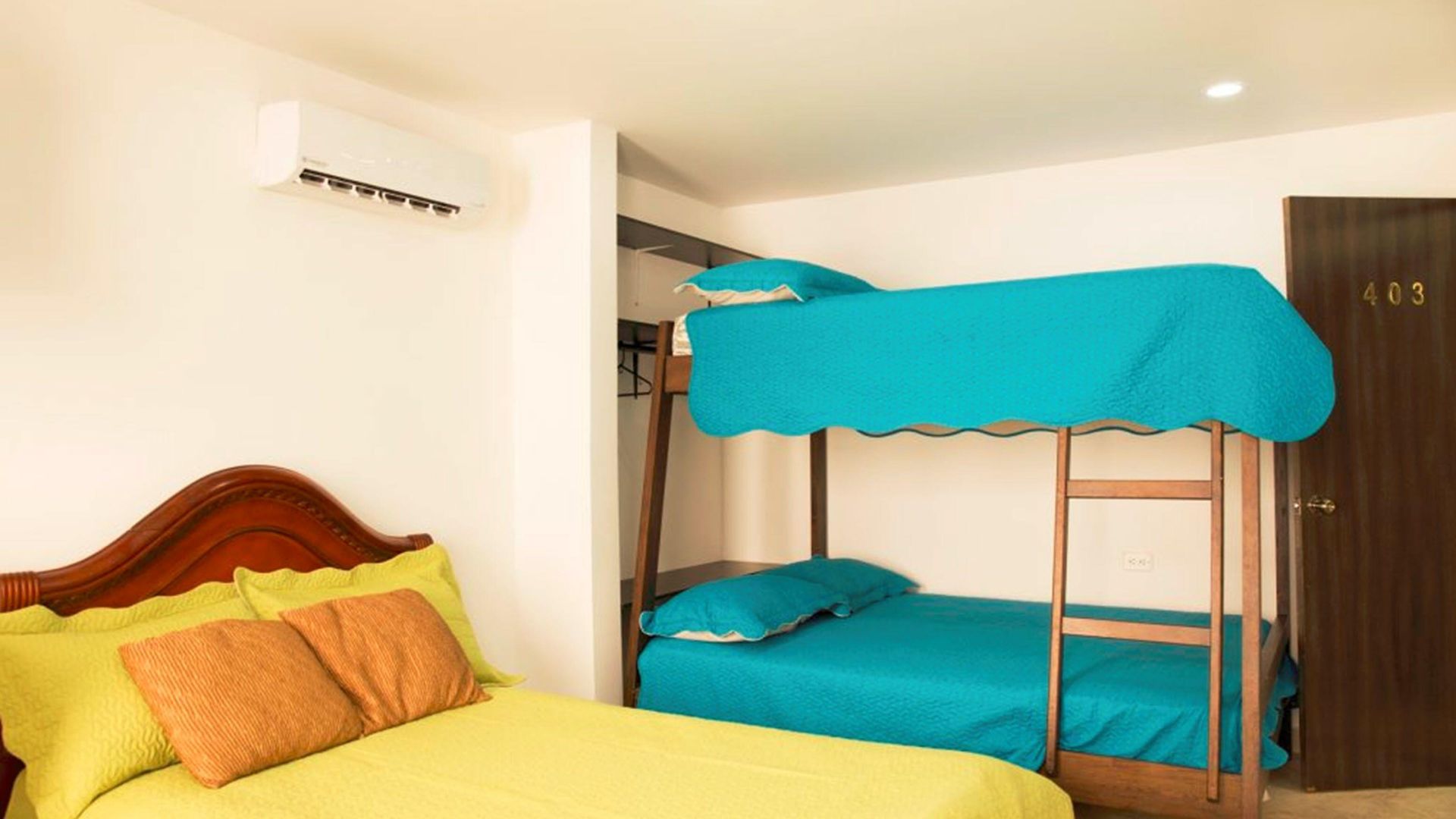 Hollywood Apartahotel Cartagena